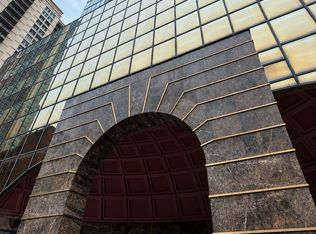 10 E Ontario St APT 4007, Chicago, IL 60611