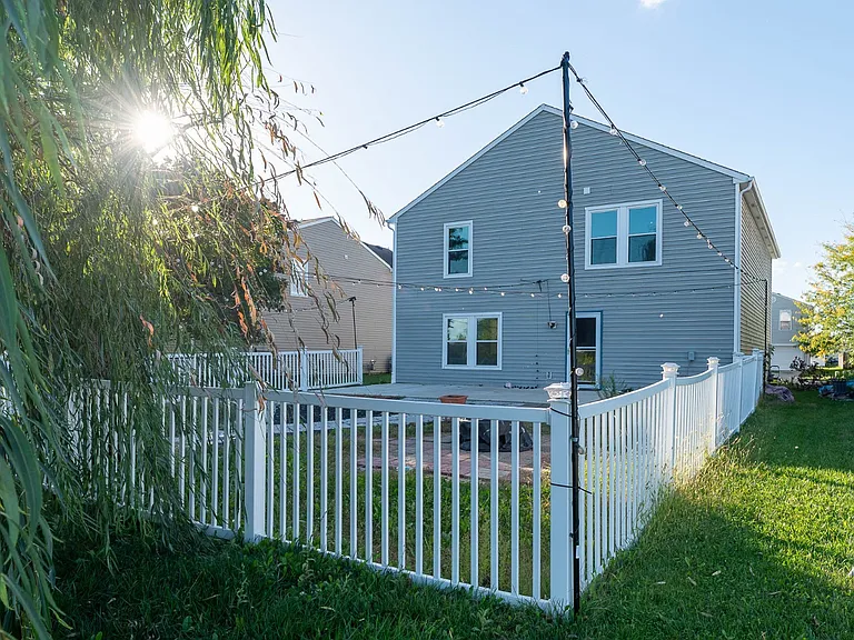 2887 Ludwig Dr — Photo 26