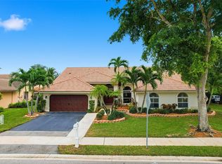 4711 NW 96th Dr, Coral Springs, FL 33076