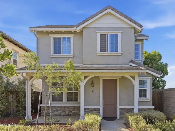 1902 Sterling Pl, Santa Maria, CA 93458