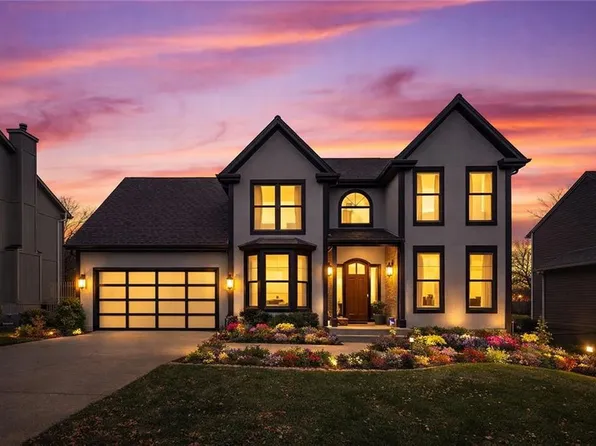 12734 Flint Ln, Overland Park, KS 66213