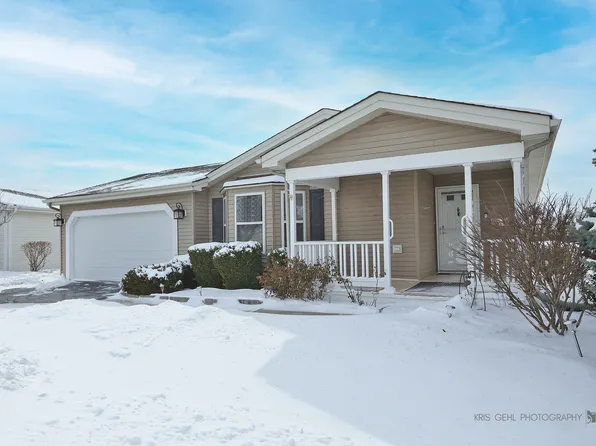 2521 Lippizan Ln, Grayslake, IL 60030