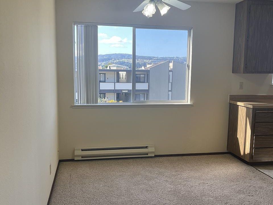 2nd image of 333 Brosnan Ct