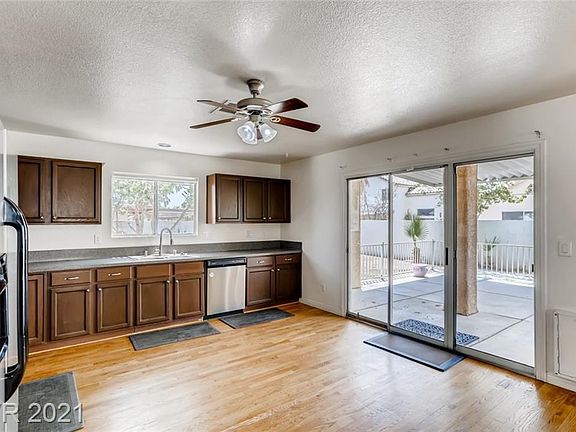 5th image of 6909 Beach Nest Ave