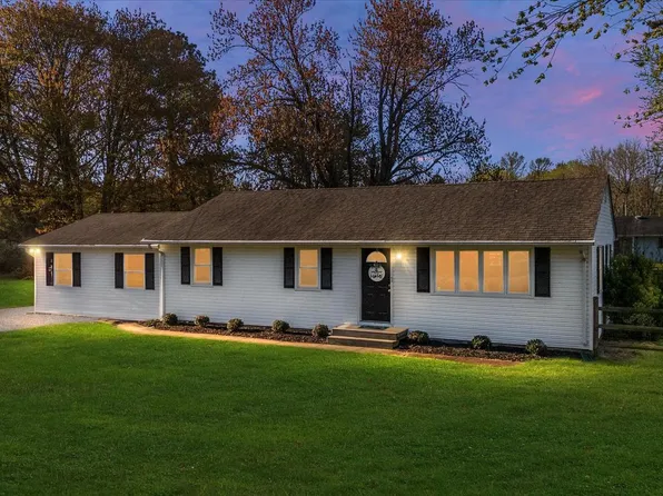 202 Baltimore Dr, Stevensville, MD 21666