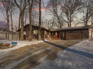 1220 Maple Ln, Faribault, MN 55021