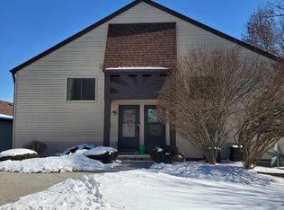 1278 Clifty Falls Ct, Valparaiso, IN 46385