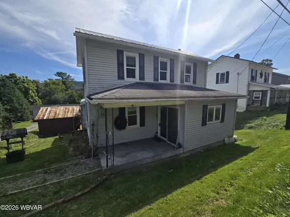 1351 W Valley Rd, Loganton, PA 17747