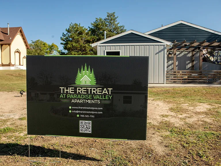The Retreat at Paradise Valley Apartments — Photo 20