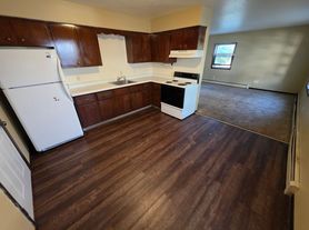 847 N Hastings