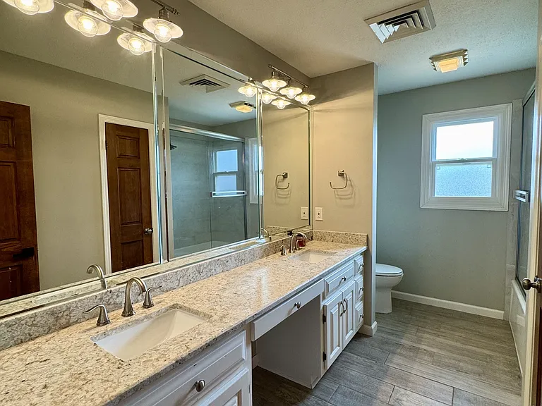 2729 Channel Pl — Photo 23