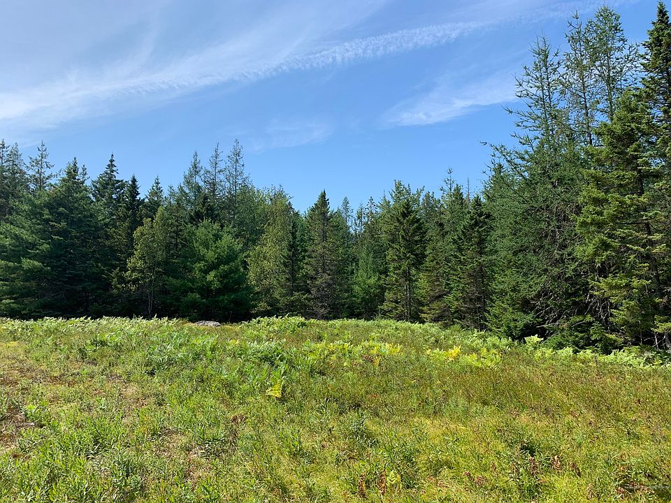 2nd image of 9 Arrowhead Rd