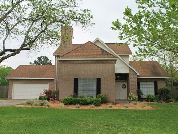 Great curb appeal