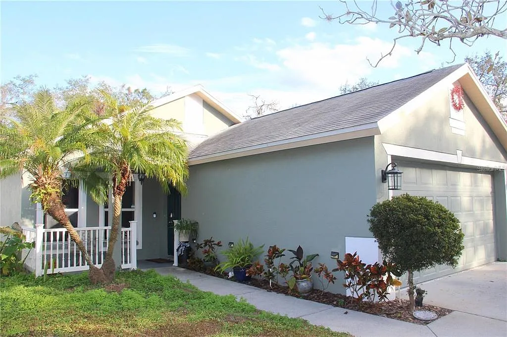 3 bed, 2.0 bath, 1295 sqft, $2,750 — Photo 1