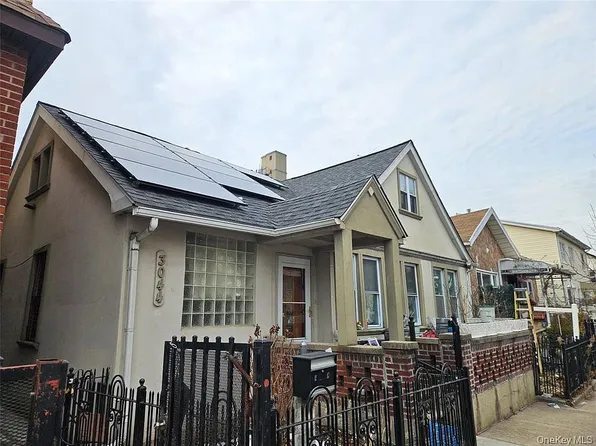 3044 Brighton 2 St, Brooklyn, NY 11235