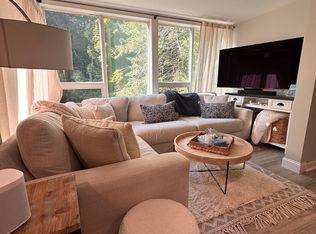 2 Village Green Dr #205, Kittery, ME 03904