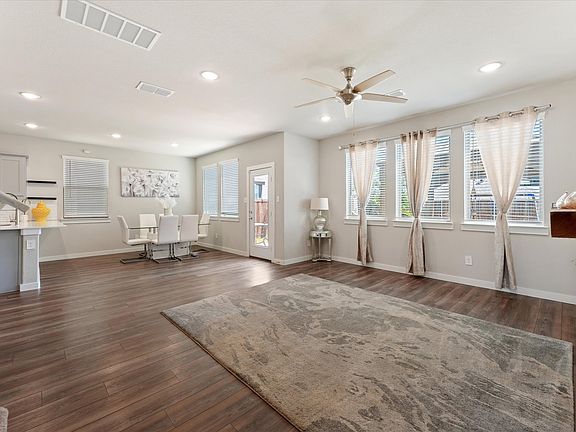 3rd image of 2616 Gaulding St