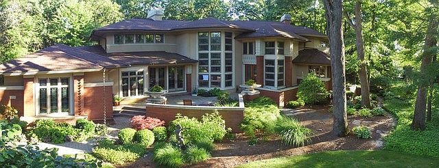 1st image of 1S110 Normandy Woods Dr