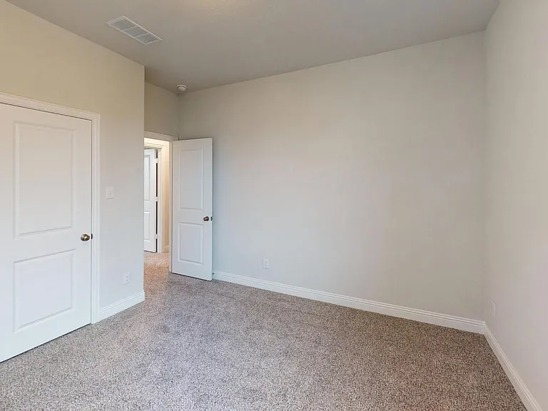 3206 Cordelia Dr — Photo 17