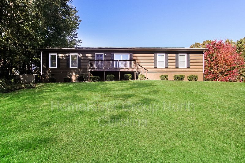 1st image of 7361 Hagers Hollow Dr