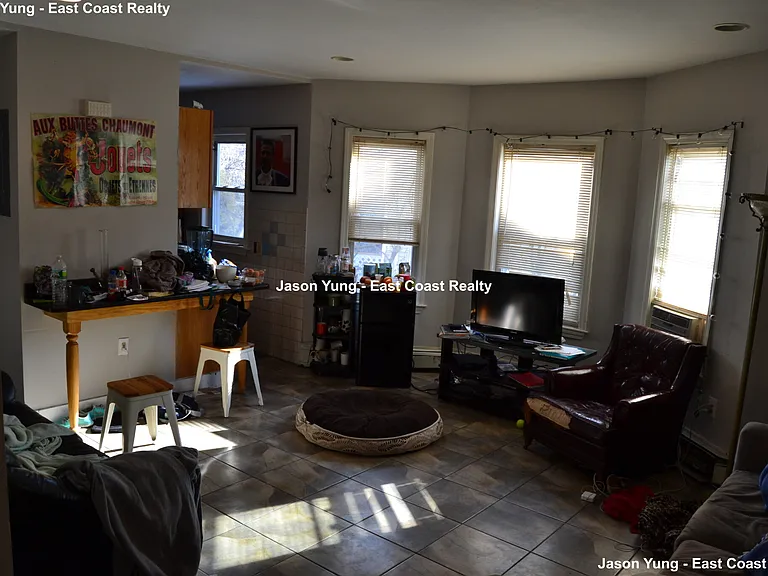 66 Quint Ave #1 — Photo 12
