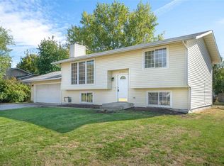 19216 E Nixon Ave, Greenacres, WA 99016