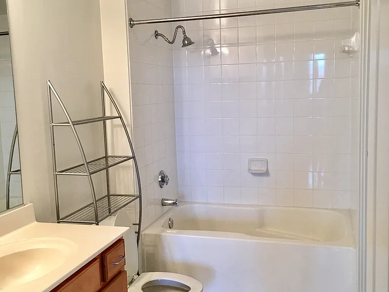 2220 Fairfax Dr #209 — Photo 12
