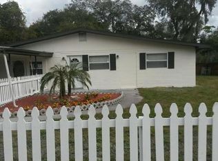 10010 Lake Dr, New Port Richey, FL 34654