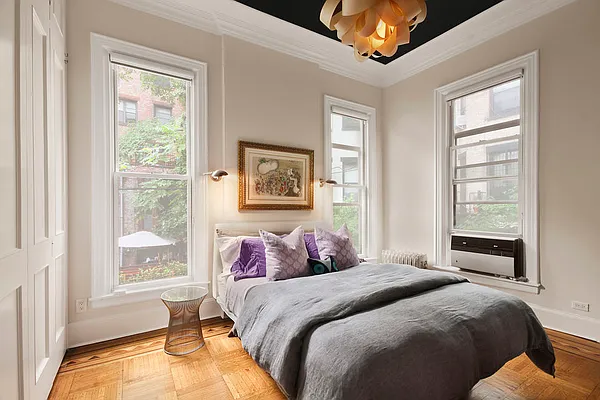 Sold by Corcoran | media 16