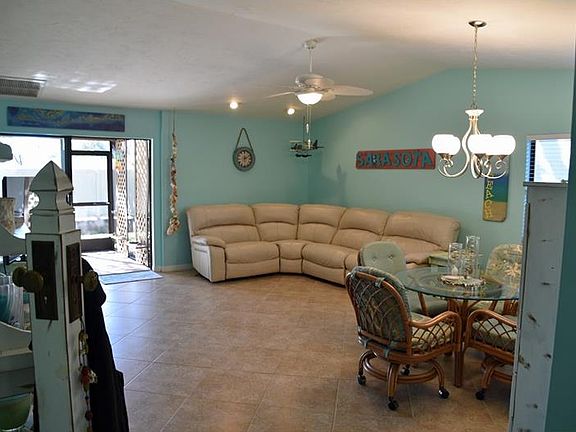 4th image of 4702 Oak Hill Ln #41
