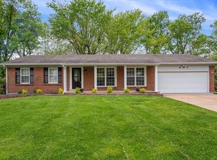 607 Morewood Ct, Ballwin, MO