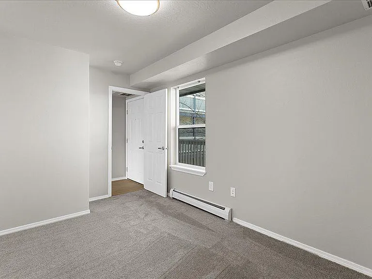 1500 Stoddard St. Apartments — Photo 7