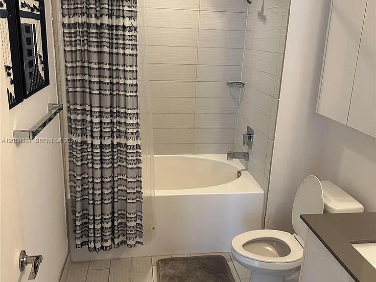 999 SW 1st Ave #1716 — Photo 11