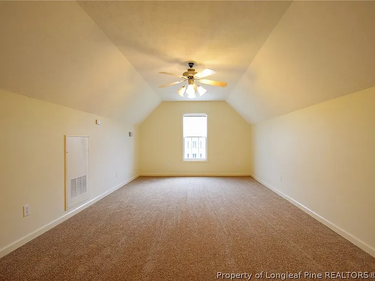 127 Blue Water Dr — Photo 20
