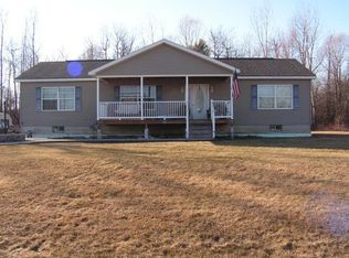 17 Washington St, Peru, NY 12972