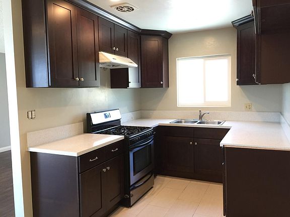 2nd image of 1681 College View Dr APT 12