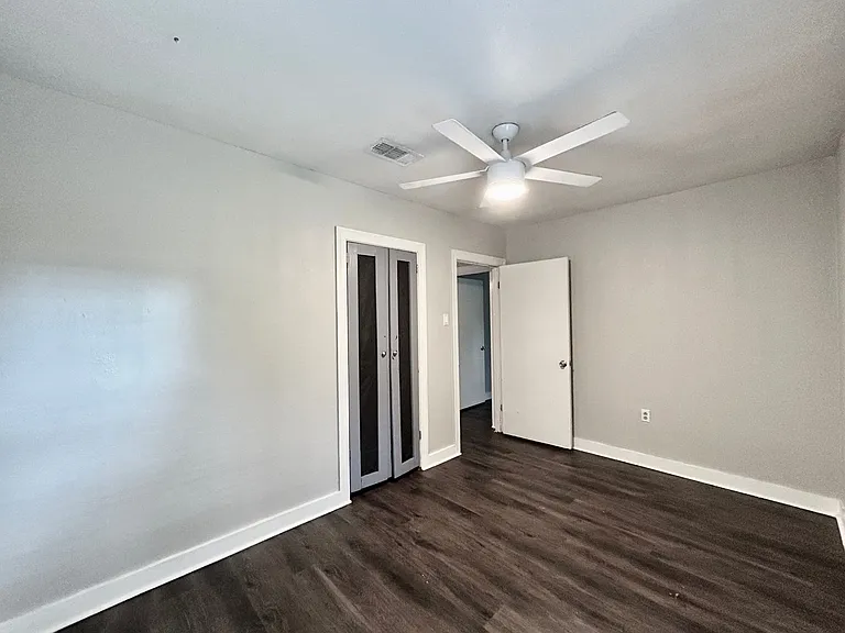 2428 Orpine Ave — Photo 21