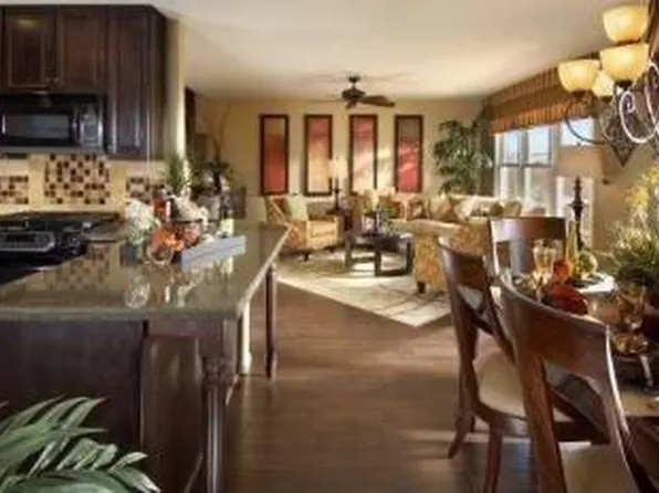 878 S Huish Dr, Gilbert, AZ 85296