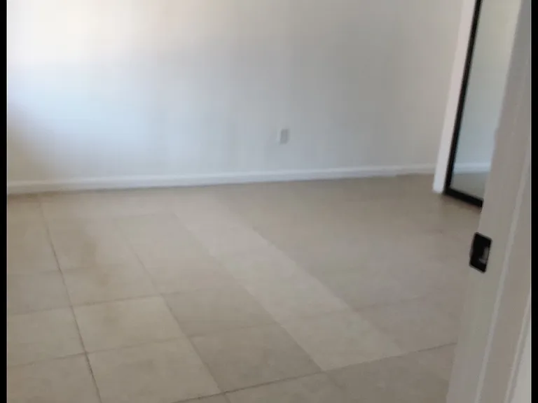717 Hummingbird Ct — Photo 10