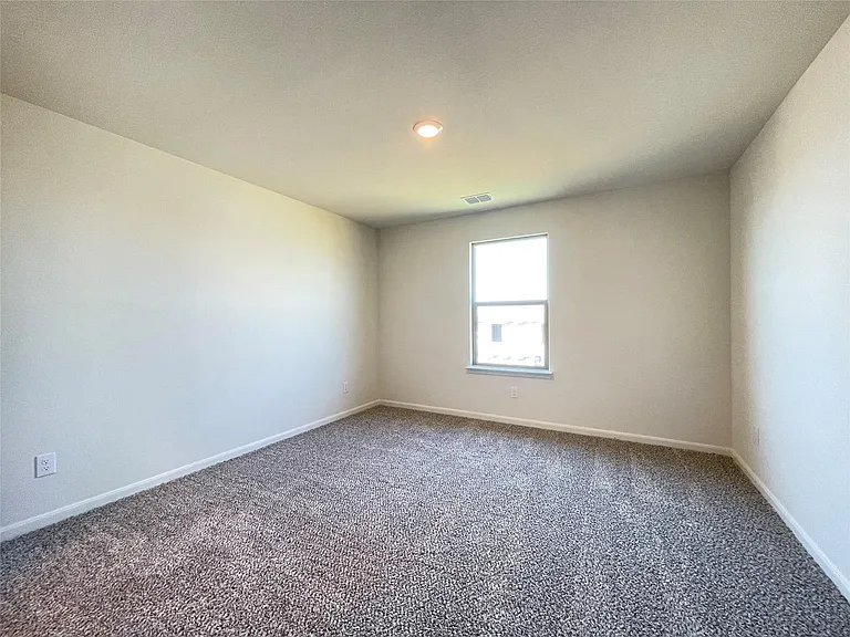 623 Aqueduct Dr — Photo 5