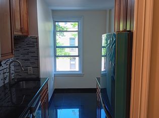190 72nd St APT 137, Brooklyn, NY 11209