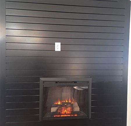 5th image of 755 Bonnie Brae Ave SW