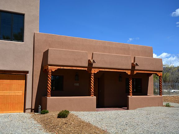 2nd image of 405b Apache Street #20