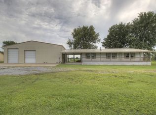 5945 W 590th, Chouteau, OK 74337