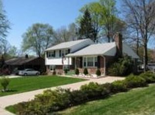 5211 Light St, Springfield, VA 22151