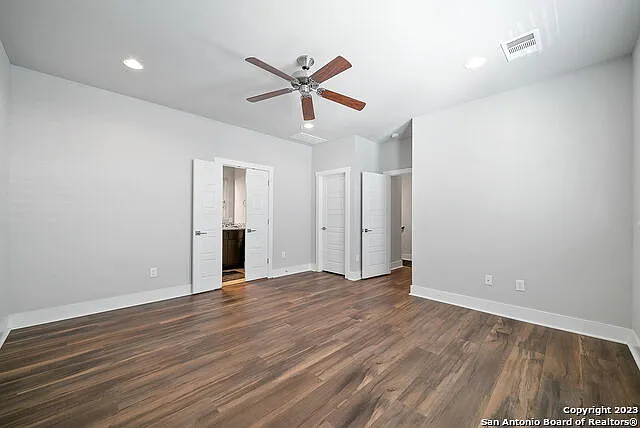 223 Claremont Ave #101 — Photo 23