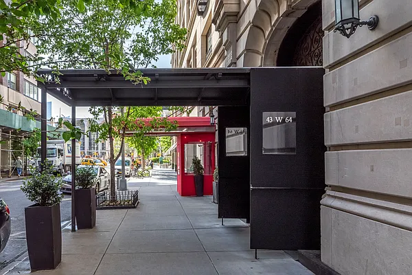 Sold by Douglas Elliman | media 13