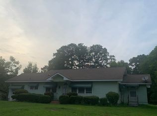 206 Crestview Ln, Valley, AL 36854