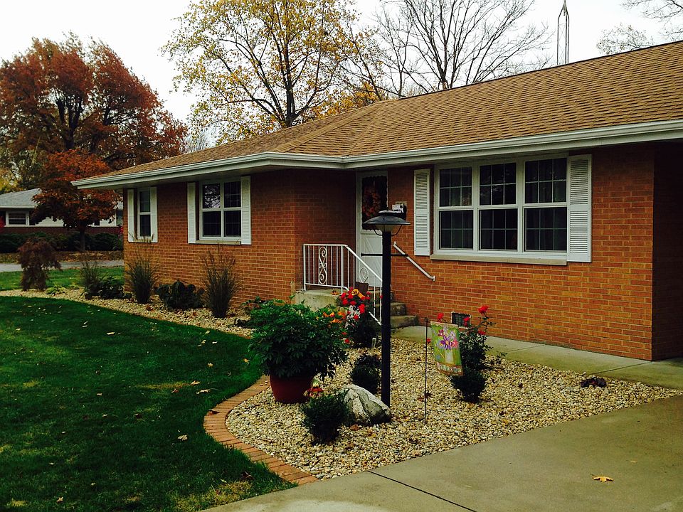 1st image of 604 W North 11th St