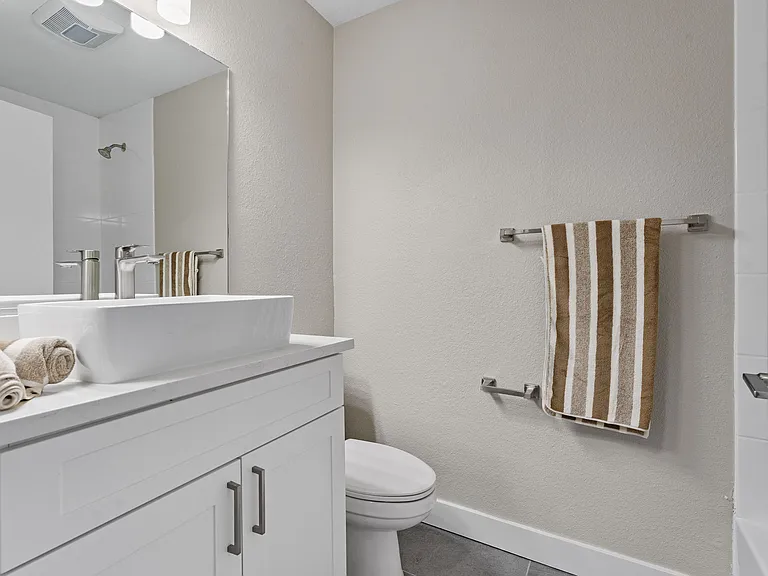 Tamarack Sands Apartment Homes — Photo 14